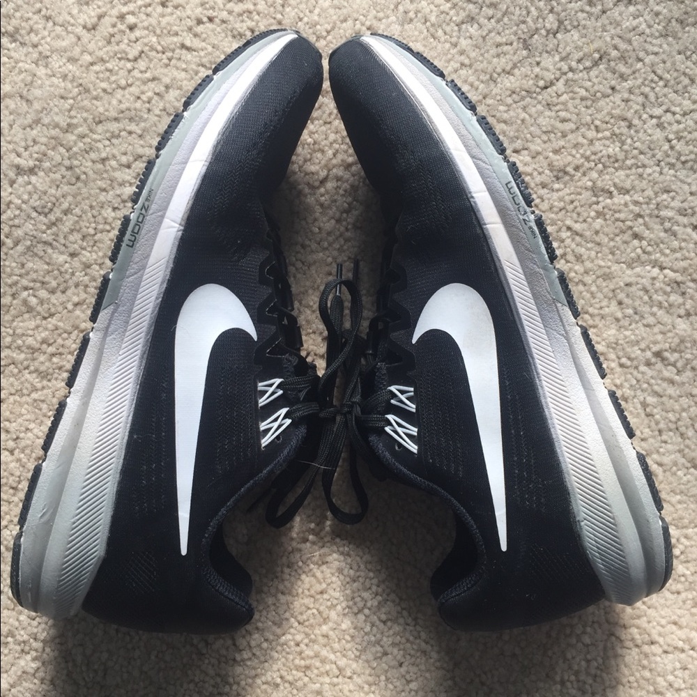 Nike zoom structure black